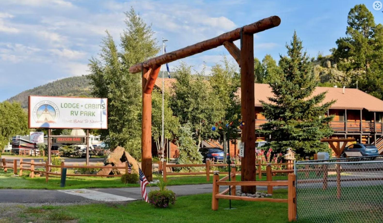 Ute Bluff Lodge, Cabins And Rv Park 사우스포크 외부 사진