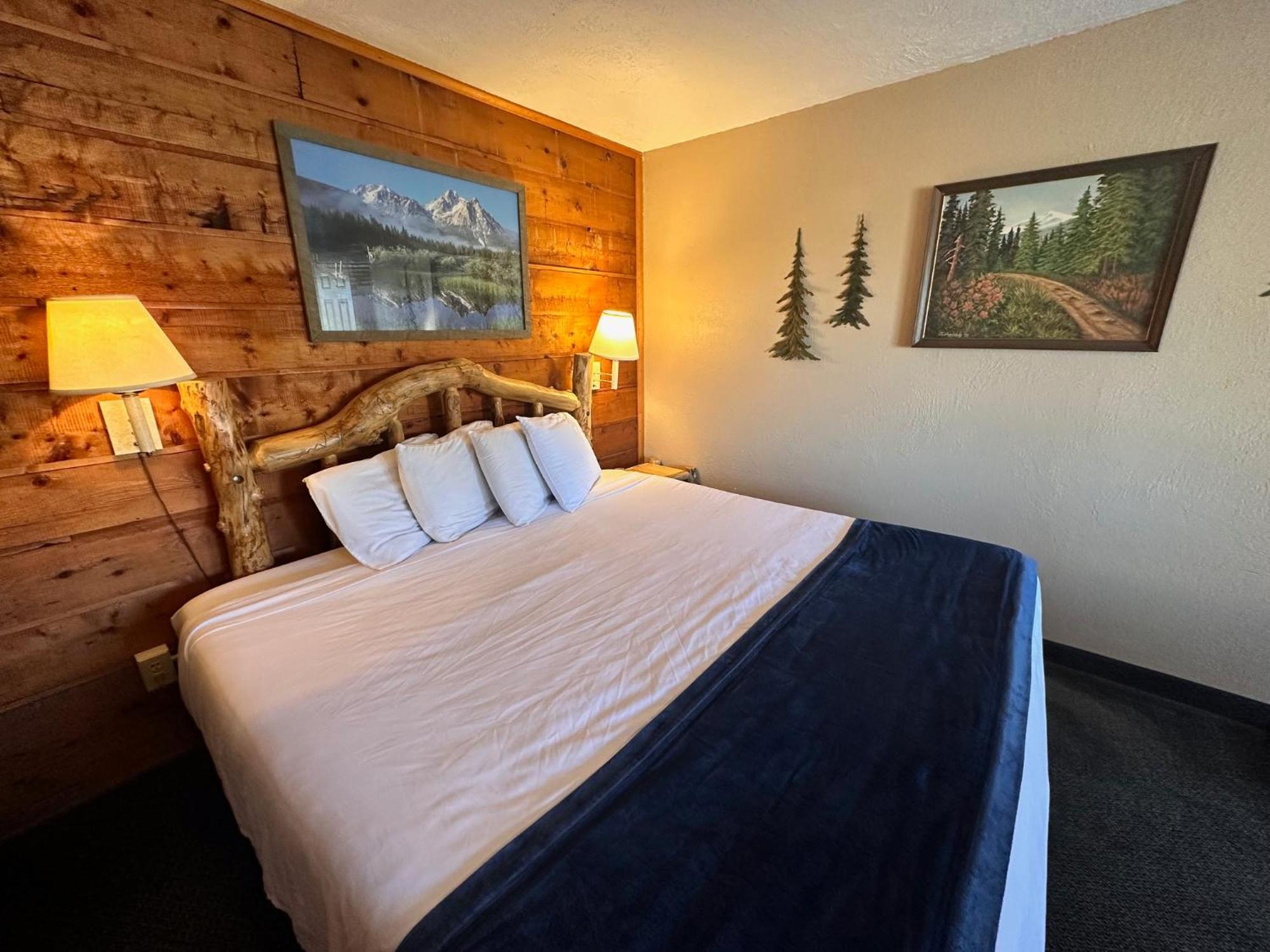 Ute Bluff Lodge, Cabins And Rv Park 사우스포크 외부 사진