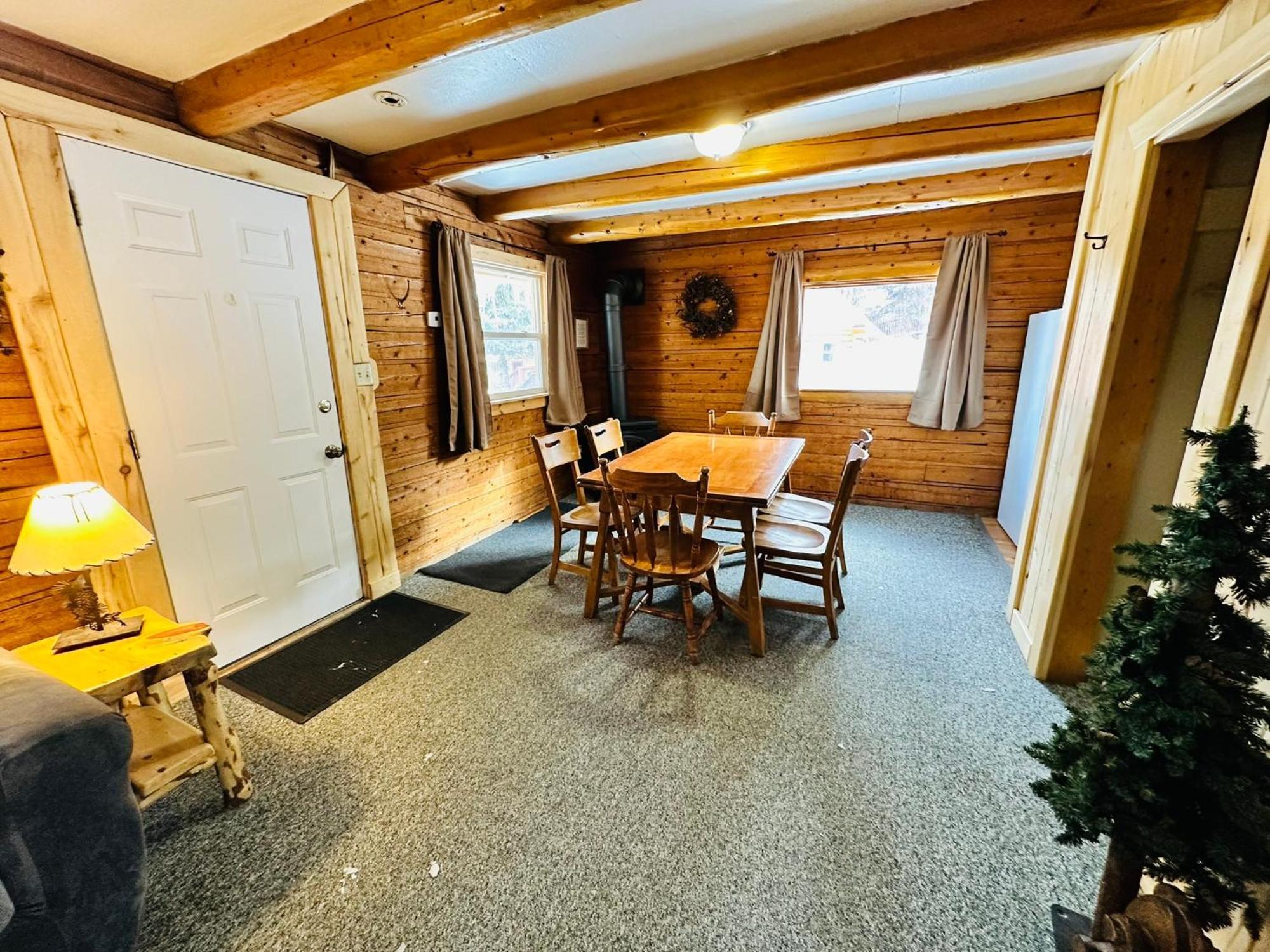 Ute Bluff Lodge, Cabins And Rv Park 사우스포크 외부 사진