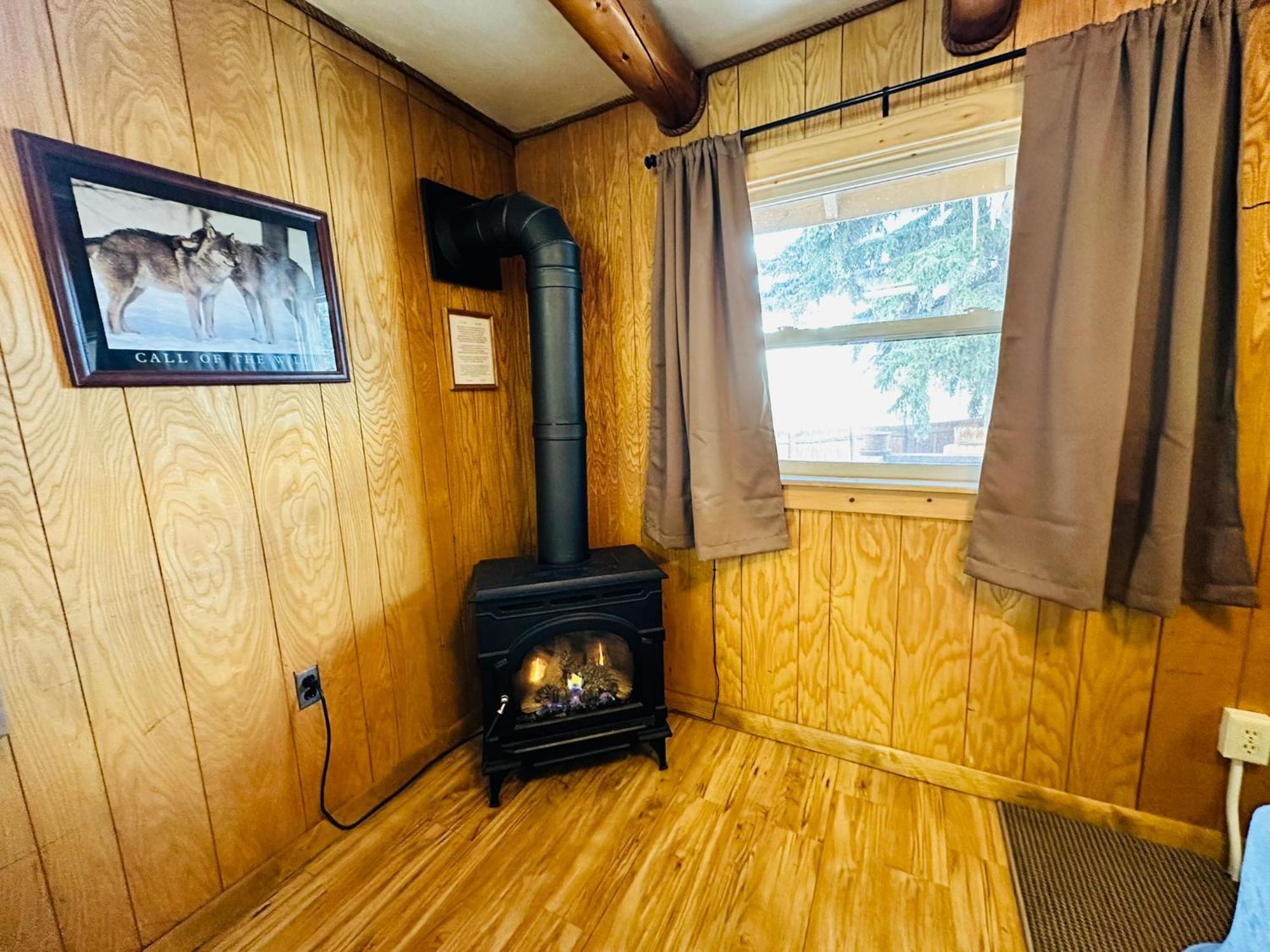 Ute Bluff Lodge, Cabins And Rv Park 사우스포크 외부 사진