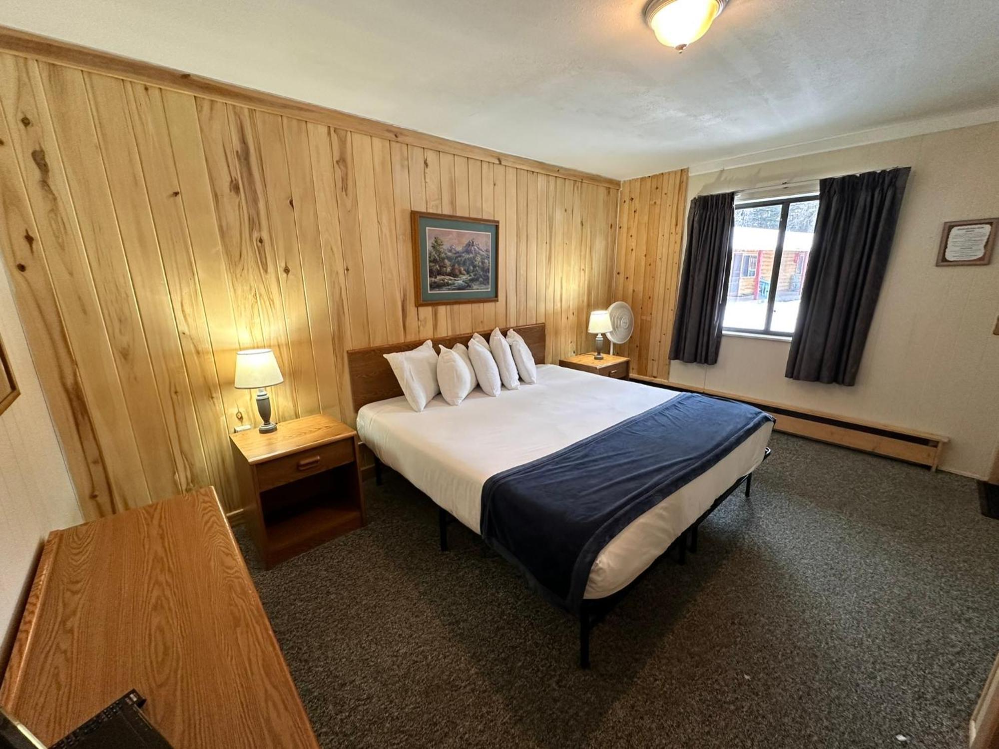 Ute Bluff Lodge, Cabins And Rv Park 사우스포크 외부 사진