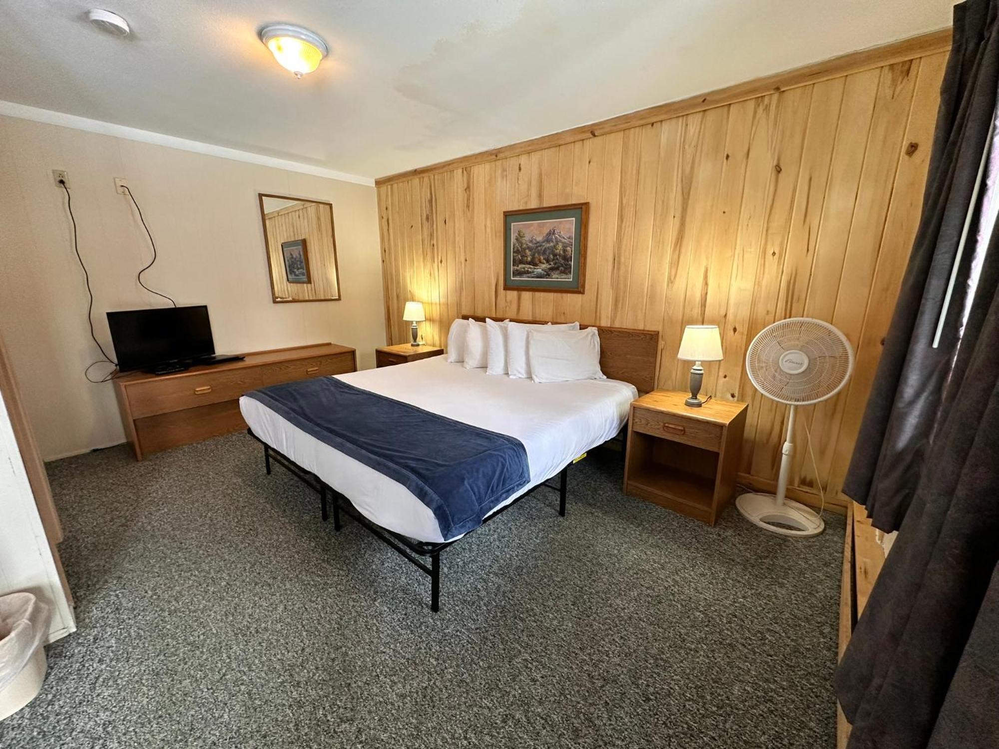 Ute Bluff Lodge, Cabins And Rv Park 사우스포크 외부 사진