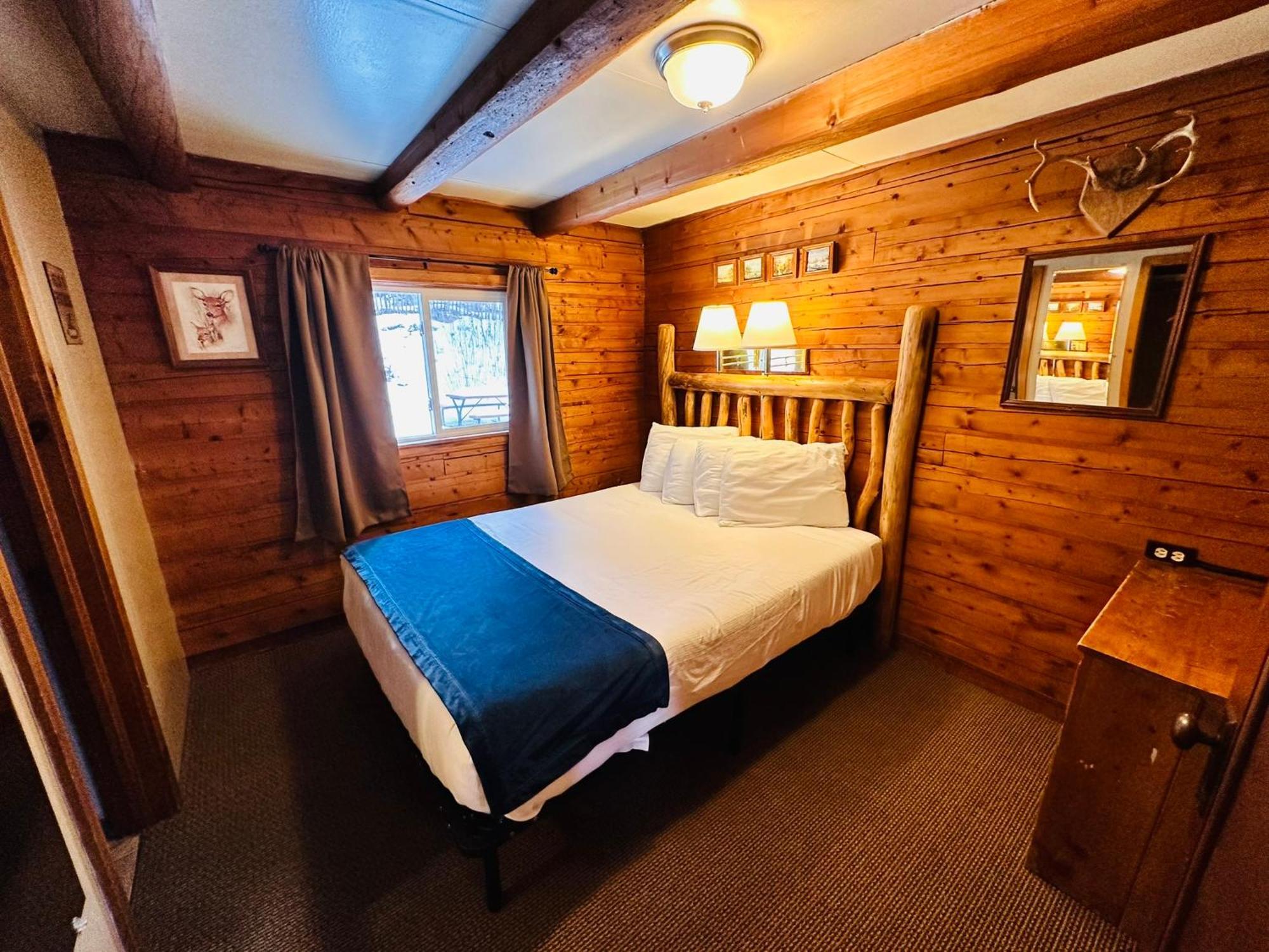 Ute Bluff Lodge, Cabins And Rv Park 사우스포크 외부 사진