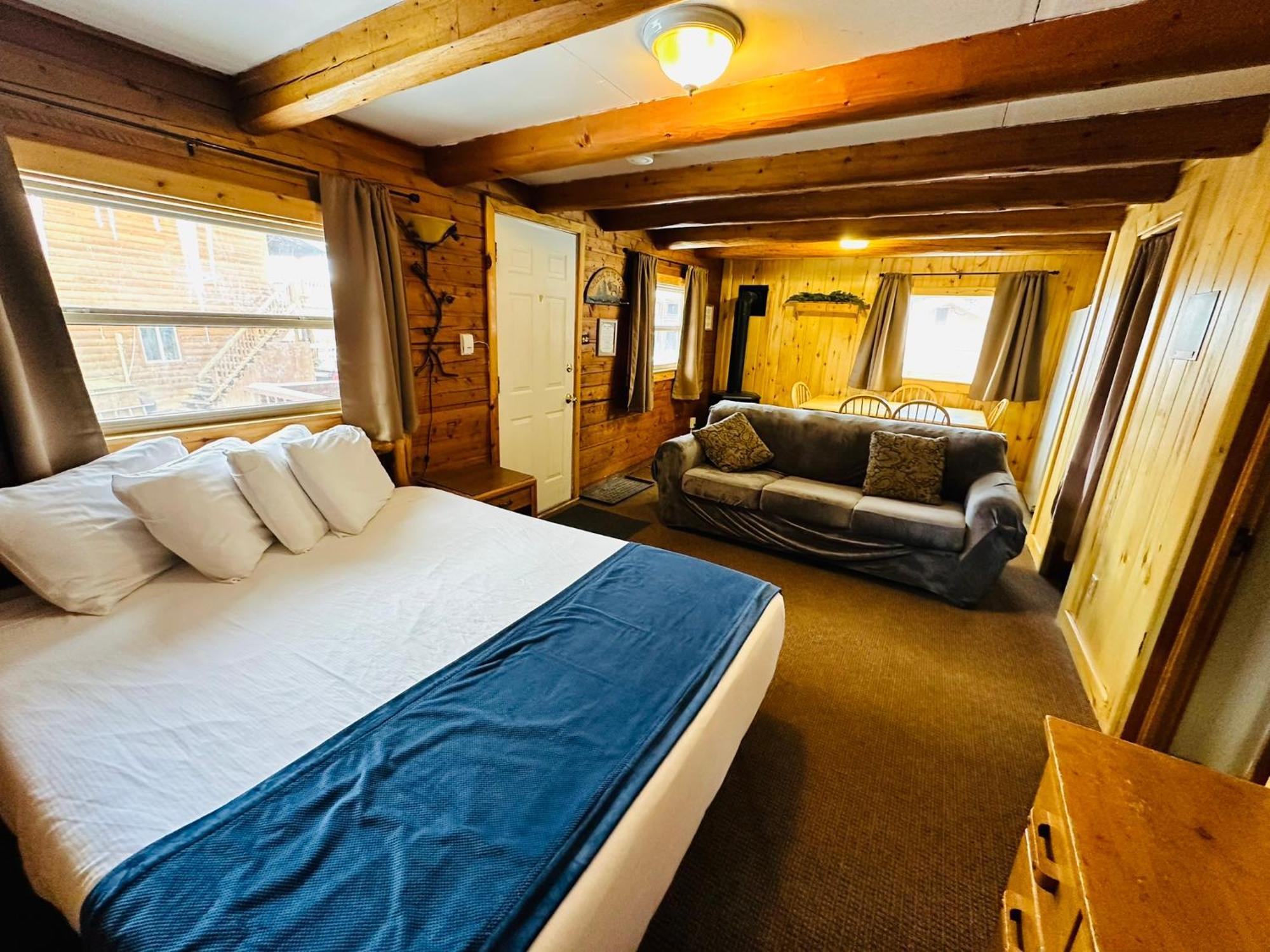 Ute Bluff Lodge, Cabins And Rv Park 사우스포크 외부 사진